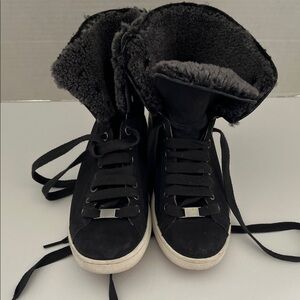 UGG Women's Black High-Top Starlyn Trainer/Sneakers